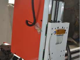 Cnc router machine - picture0' - Click to enlarge