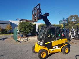 Used JCB Telehandler. 3500kg diesel. Excellent condition - picture1' - Click to enlarge