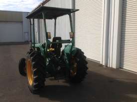 John Deere 1040 Farm Tractor  - picture2' - Click to enlarge