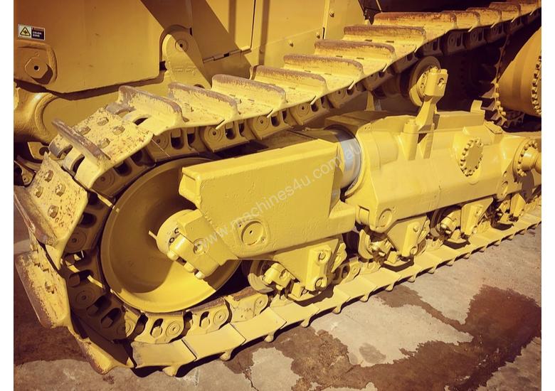 caption 2011 Caterpillar D10T