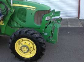 2012 John Deere 5090RN Tractor Fronr End Loader - picture2' - Click to enlarge