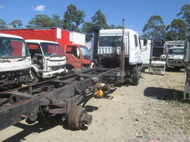 1996 Mitsubishi FM617 - Wrecking - Stock ID -1502 - picture1' - Click to enlarge