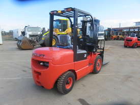 UNUSED 2018 REDLIFT CPCD35T3 3.5 TONNE DIESEL FORKLIFT (3 STAGE) - picture1' - Click to enlarge