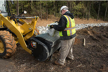 CATERPILLAR MB250 MIXING BUCKET WITH 1.00% FINANCE^