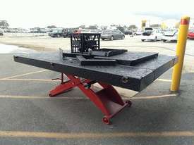 Custom air Operated Hoist - picture0' - Click to enlarge