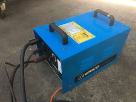 Erico Stud Welder - picture0' - Click to enlarge