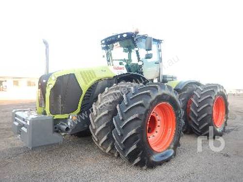 CLAAS 5000 XERION 4WD Tractor