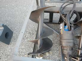 Hydraulic Auger Drive c/w 3 x Augers  - picture1' - Click to enlarge