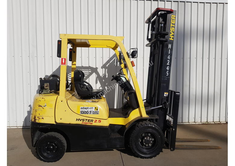 caption 2.5T LPG Counterbalance Forklift