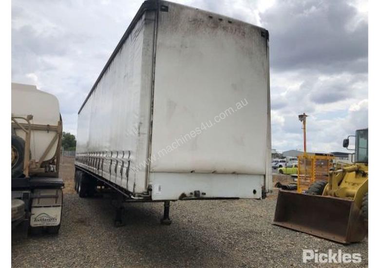 Used Barker 1999 Freighter St3 Drop Deck Trailer In Listed On