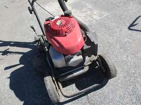 Victa Mower - picture1' - Click to enlarge