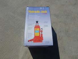 Power Tec 6 TON Hydraulic Jack, 6 Ton Capacity - picture1' - Click to enlarge