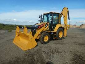 2019 CAT 432F2 Turbo Powershift Backhoe - picture0' - Click to enlarge