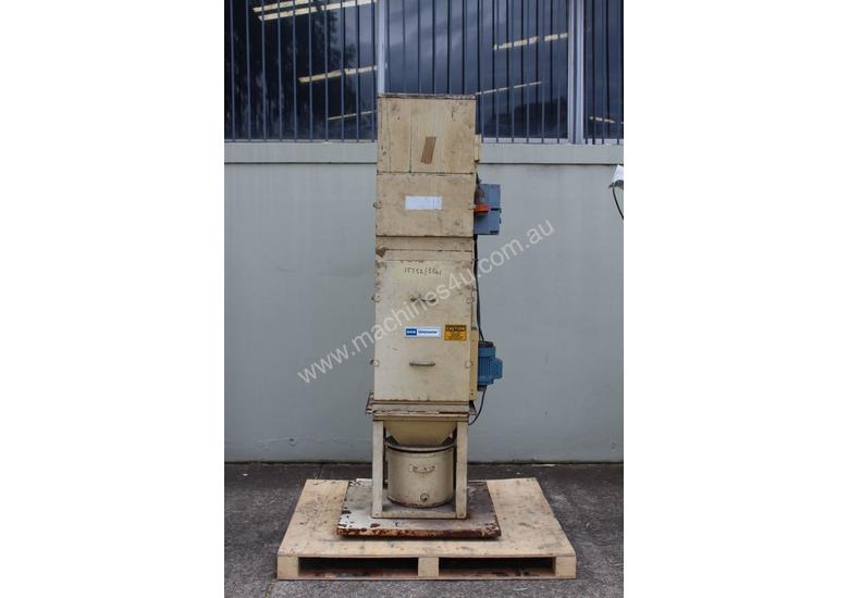 caption Dust Collector
