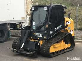 2015 JCB - picture2' - Click to enlarge