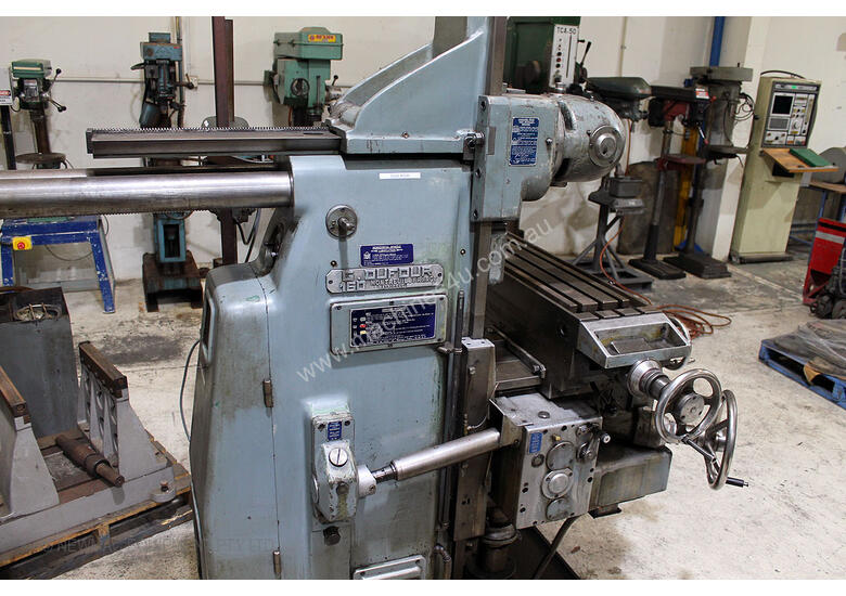 caption Gaston Dufour 160 Universal milling machine