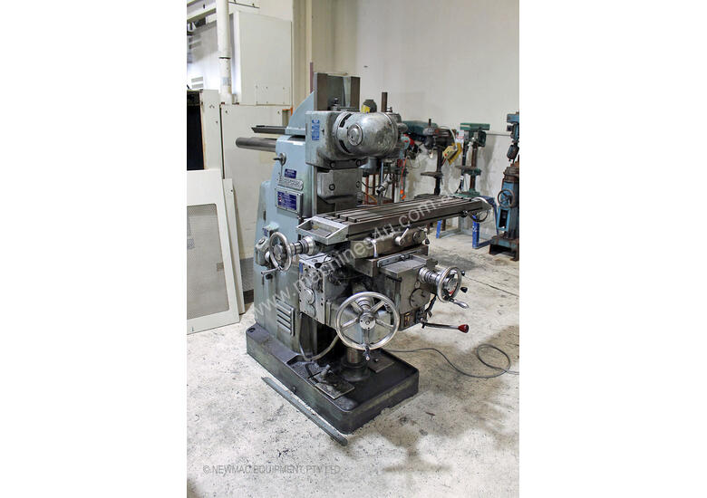 caption Gaston Dufour 160 Universal milling machine