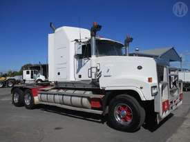 Mack CLR Superliner - picture0' - Click to enlarge