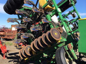 Aitchison Airpro 4132 Air Seeder Seeding/Planting Equip - picture2' - Click to enlarge