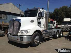 2014 Kenworth T409 - picture2' - Click to enlarge