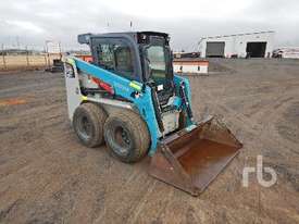 TOYOTA 30-5SDK8 Skid Steer Loader - picture2' - Click to enlarge