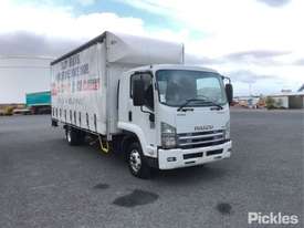 2011 Isuzu FRR600 - picture0' - Click to enlarge