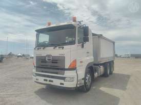 Hino FS700 - picture1' - Click to enlarge