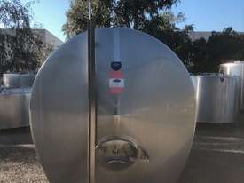 7,200ltr Insulated & Jacketed Stainless Steel Tank, Milk Vat - picture0' - Click to enlarge
