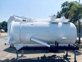   MORITO 3500L SUCTION VACUUM TANKER COMPLETE TIPPING UNIT - picture1' - Click to enlarge