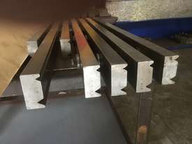 Press Brake Tooling - picture0' - Click to enlarge