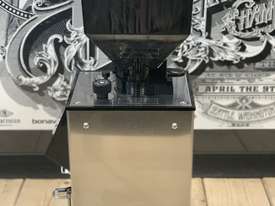 ZF64 ELECTRONIC BRAND NEW STAINLESS STEEL ESPRESSO COFFEE GRINDER - picture2' - Click to enlarge