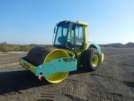 Ammann ASC100 Single Drum Vibrating Roller - picture0' - Click to enlarge
