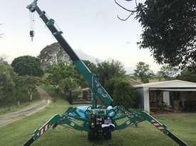 Maeda mc285c-2  mini crawler crane - picture0' - Click to enlarge