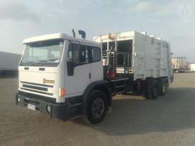 Iveco Acco - picture1' - Click to enlarge