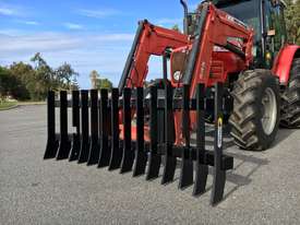 Tractor Heavy Duty Stick Rake - picture0' - Click to enlarge