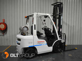 Nissan Unicarriers 2.5 Tonne Forklift LPG 2016 Series Low Hours 4500mm Lift Height - picture2' - Click to enlarge