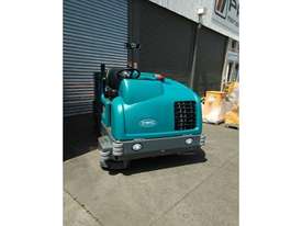 NEW TENNANT M30 SWEEPER-SCRUBBER - picture0' - Click to enlarge