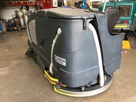 Used Nilfisk CS7000 LPG/Hybrid Sweeper Scrubber - picture0' - Click to enlarge