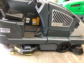 Used Nilfisk CS7000 LPG/Hybrid Sweeper Scrubber - picture1' - Click to enlarge