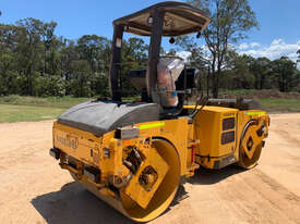 Volvo DD70HF Static Roller Roller/Compacting - picture2' - Click to enlarge
