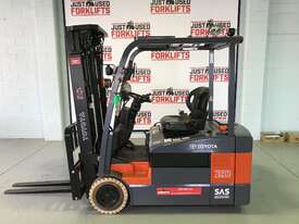 TOYOTA 7FBE20 53036 3 WHEEL COUNTER BALANCED FORKLIFT CONTAINER MAST - picture0' - Click to enlarge