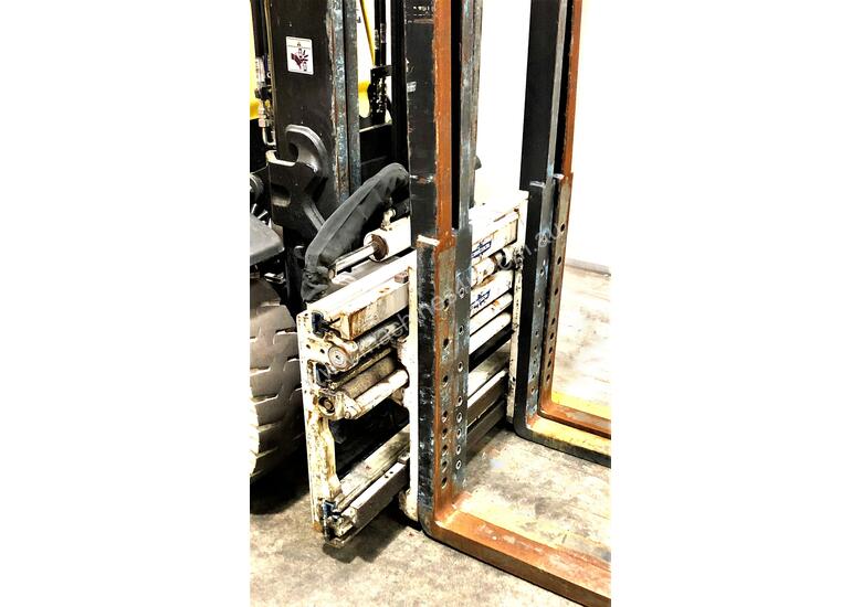 caption 3.5T LPG Counterbalance Forklift