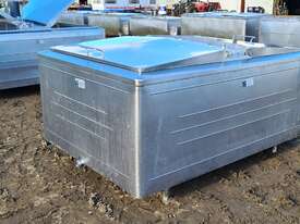 STAINLESS STEEL TANK, MILK VAT 1850 LT - picture0' - Click to enlarge