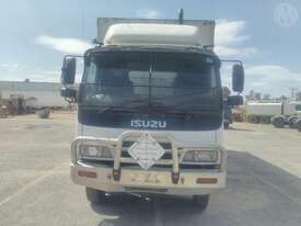 Isuzu F3 - picture0' - Click to enlarge