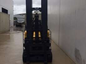 2T LPG Narrow Aisle Forklift - picture0' - Click to enlarge
