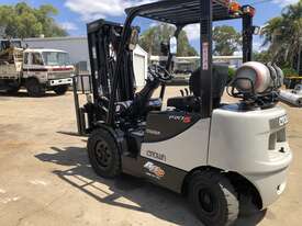 Late Model Crown Forklift Refurbished - picture0' - Click to enlarge
