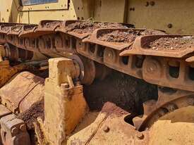 1981 CAT D9H Dozer - picture2' - Click to enlarge