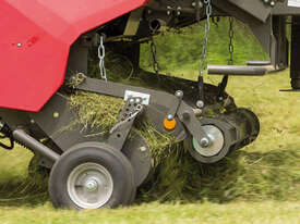 MASSEY FERGUSON RB V VARIABLE CHAMBER ROUND BALER - picture2' - Click to enlarge