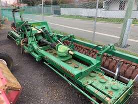 John Deere Power Harrow Tillage Attach - picture0' - Click to enlarge