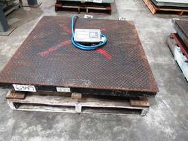 Platform Scales, Capacity: 3,000kg - picture0' - Click to enlarge